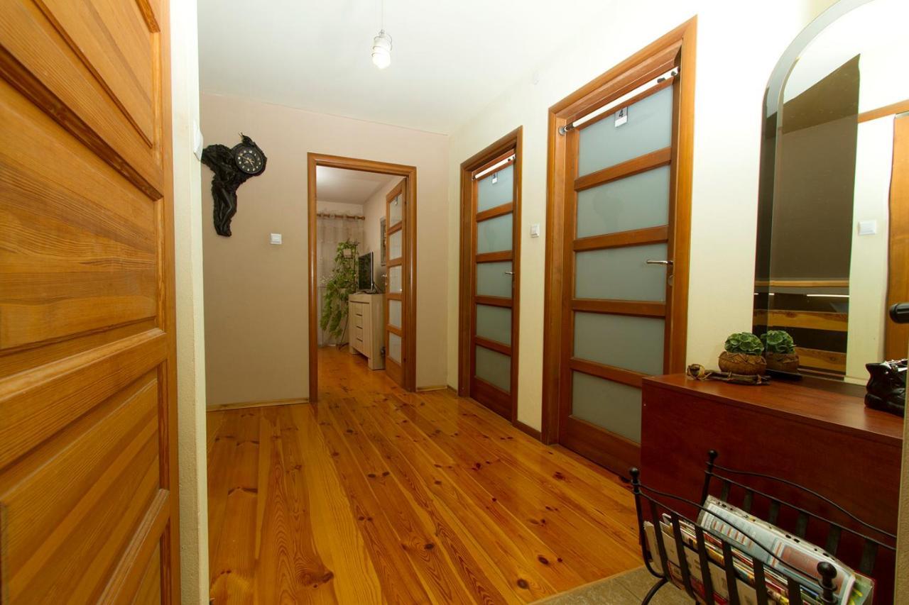 Aparthotel Azylw25 Starachowice Esterno foto