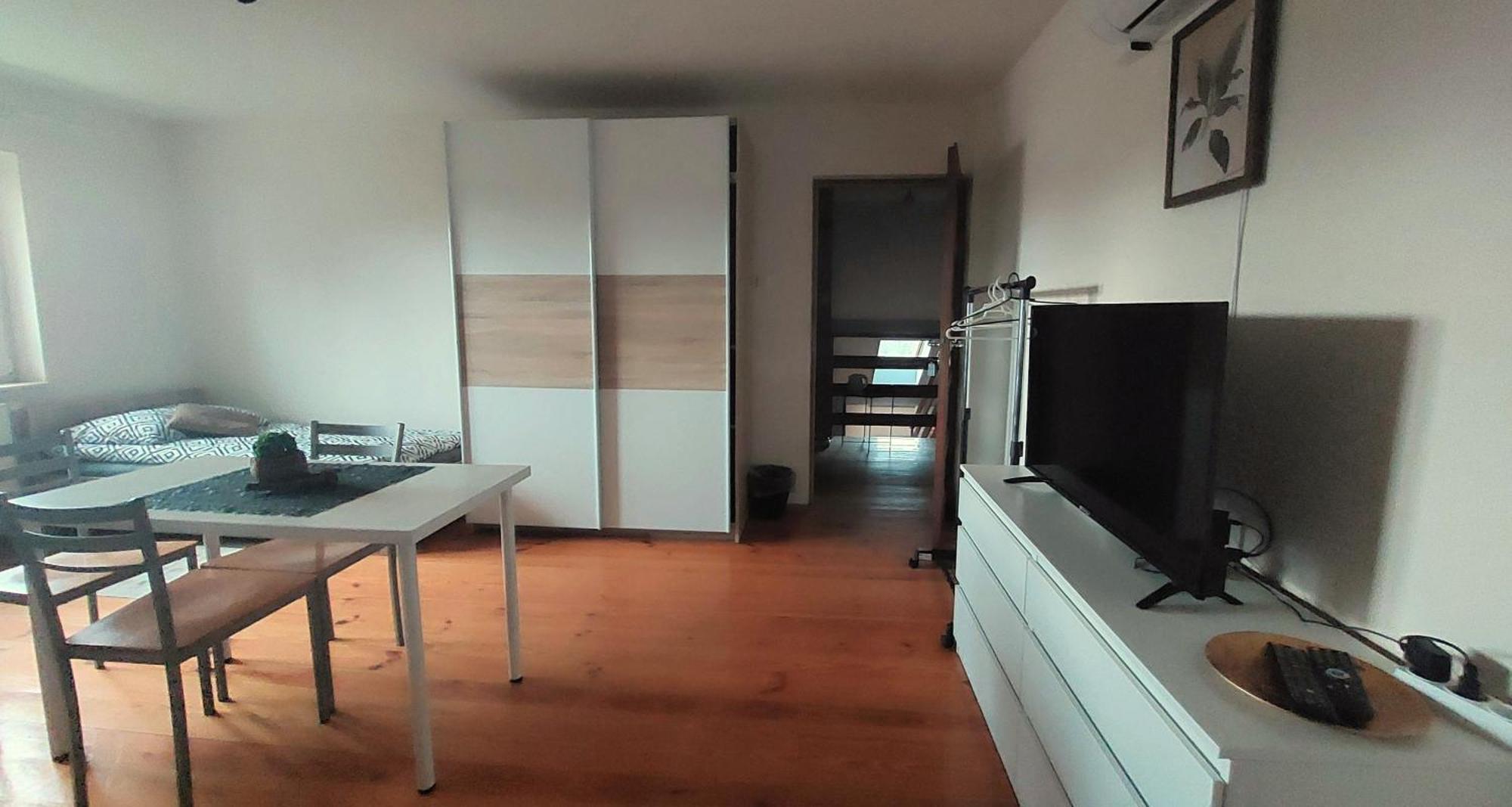 Aparthotel Azylw25 Starachowice Esterno foto