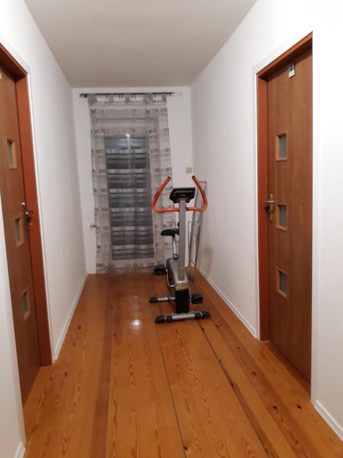 Aparthotel Azylw25 Starachowice Esterno foto
